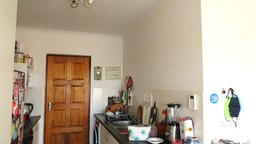 2 Bedroom Property for Sale in Guldenland Western Cape